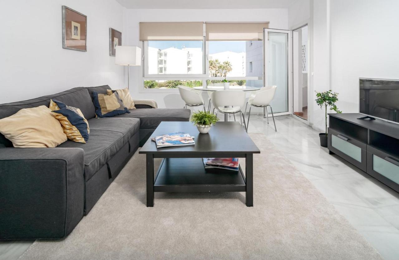 Pr45- Beach Front Apartment Puerto Banus マルベーリャ エクステリア 写真