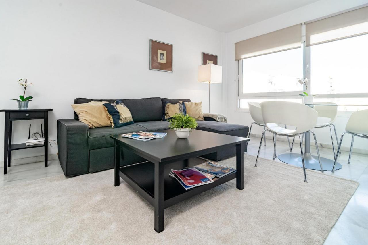 Pr45- Beach Front Apartment Puerto Banus マルベーリャ エクステリア 写真