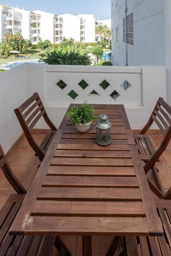 Pr45- Beach Front Apartment Puerto Banus マルベーリャ エクステリア 写真